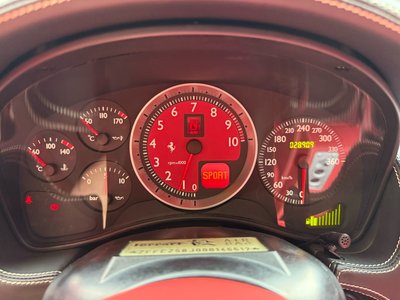 صورة 52 لـ 2006 Ferrari F430