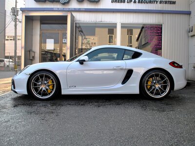 2015 Porsche CAYMAN photo 3