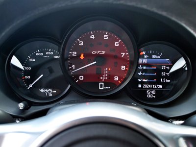 صورة مصغرة 22 لـ 2015 Porsche CAYMAN