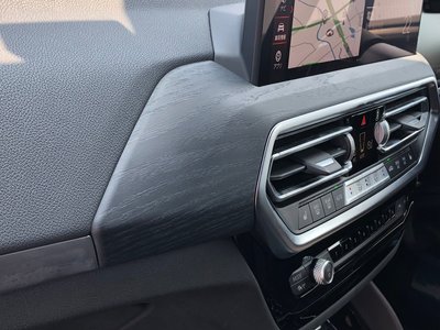 2023 BMW X4 thumbnail 50