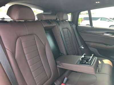 2023 BMW X4 photo 12