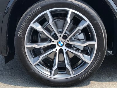 2023 BMW X4 photo 10