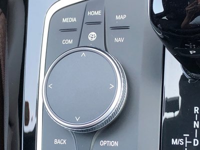2023 BMW X4 thumbnail 33
