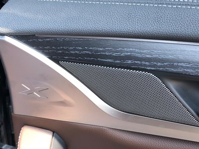 2023 BMW X4 thumbnail 75