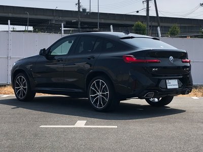 2023 BMW X4 photo 6