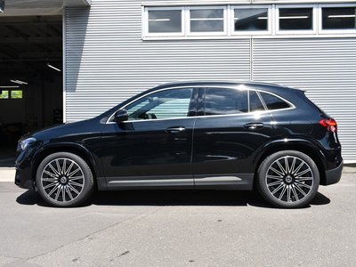 2025 Mercedes-BENZ GLA photo 4