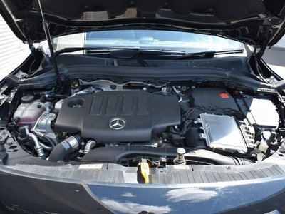 2025 Mercedes-BENZ GLA thumbnail 35