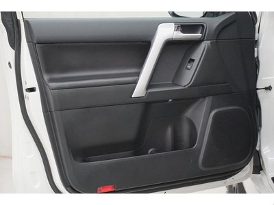 2023 Toyota LAND CRUISER PRADO — фото 15