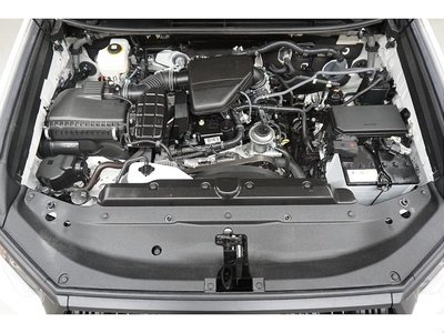 صورة مصغرة 37 لـ 2023 Toyota LAND CRUISER PRADO