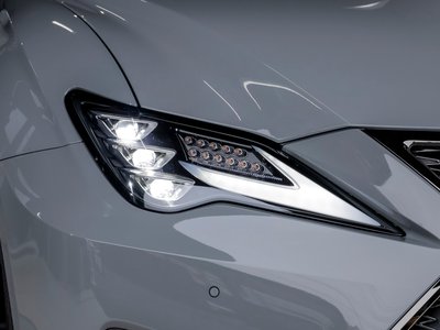 2024 Lexus RC F thumbnail 35