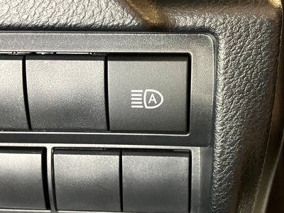 صورة مصغرة 20 لـ 2022 Lexus IS