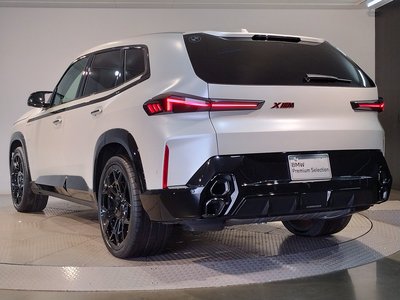 2026 BMW XM photo 8