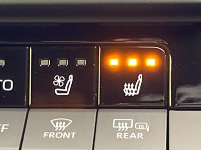 2025 Toyota CROWN ESTATE thumbnail 58