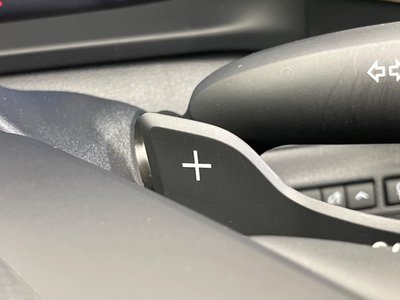 2025 Toyota CROWN ESTATE thumbnail 53