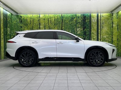 2025 Toyota CROWN ESTATE thumbnail 41