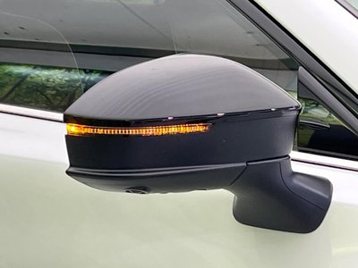 2025 Toyota CROWN ESTATE thumbnail 37