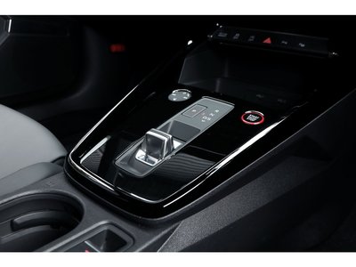 صورة 31 لـ 2022 AUDI RS3 SPORTBACK