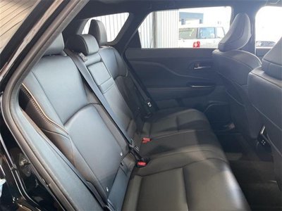 صورة 49 لـ 2025 Toyota CROWN ESTATE