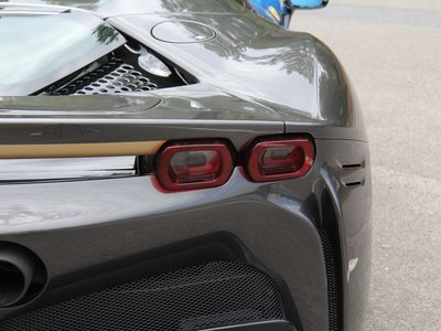 صورة 10 لـ 2022 Ferrari SF90 SPIDER