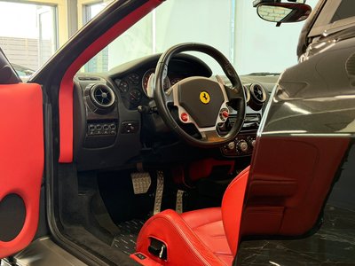 صورة 18 لـ 2007 Ferrari F430