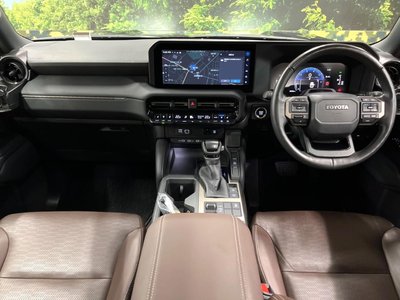 صورة 2 لـ 2024 Toyota LAND CRUISER 250