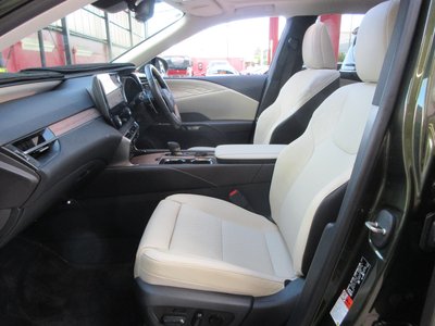 2025 Lexus RX thumbnail 64