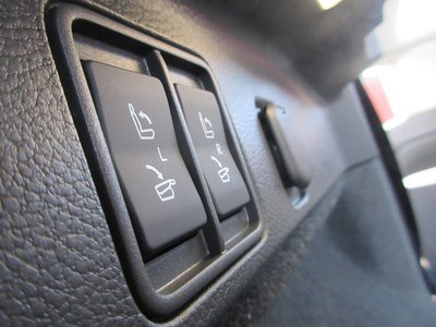 2025 Lexus RX thumbnail 80