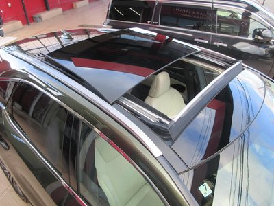 2025 Lexus RX thumbnail 18