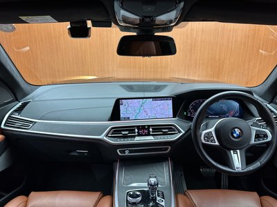 2020 BMW X7 — фото 4
