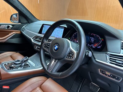 2020 BMW X7 — фото 5