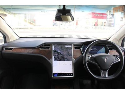 2017 Tesla MODEL X 照片 5