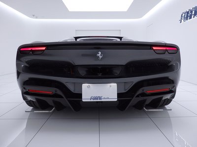 2025 Ferrari 296 GTS photo 9