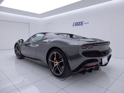 2025 Ferrari 296 GTS photo 7