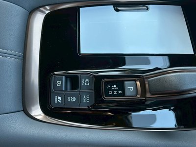 2025 Toyota ALPHARD 照片 60