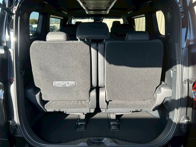 2025 Toyota ALPHARD 照片 77