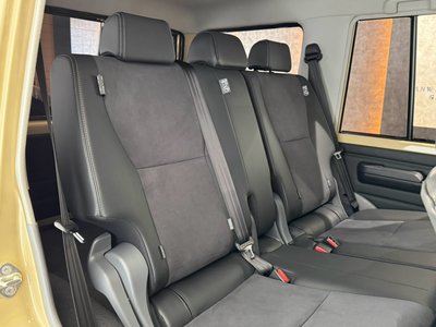 2025 Toyota LAND CRUISER 70 thumbnail 39