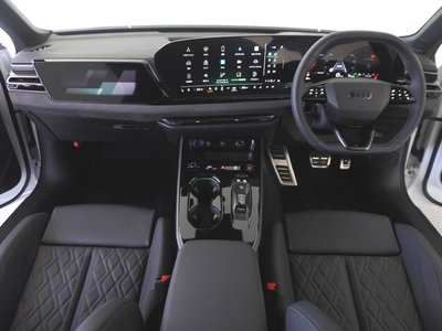 2025 AUDI S5 AVANT photo 8