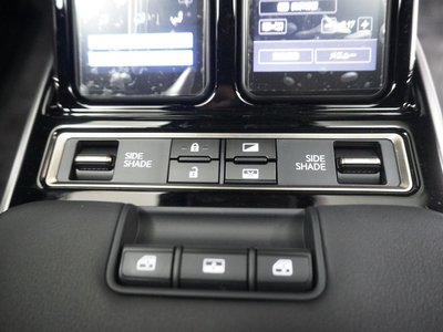 صورة 17 لـ 2024 Lexus LM