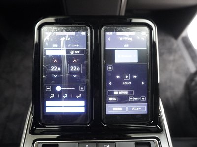 صورة 16 لـ 2024 Lexus LM