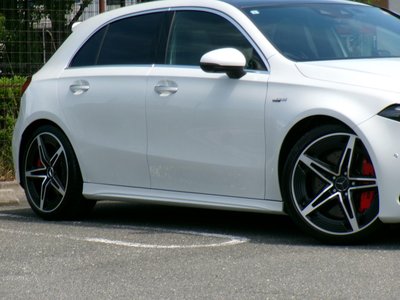 صورة 14 لـ 2023 Mercedes-BENZ A-CLASS AMG