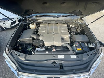 صورة 52 لـ 2017 Toyota LAND CRUISER 200