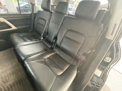 صورة 45 لـ 2017 Toyota LAND CRUISER 200