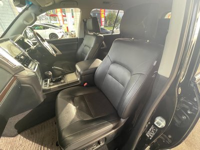 صورة 44 لـ 2017 Toyota LAND CRUISER 200