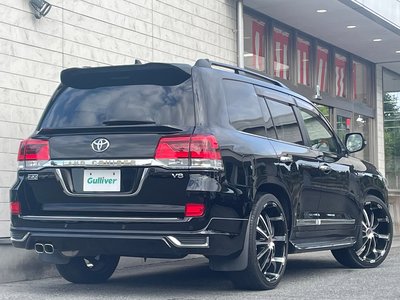 صورة 15 لـ 2017 Toyota LAND CRUISER 200
