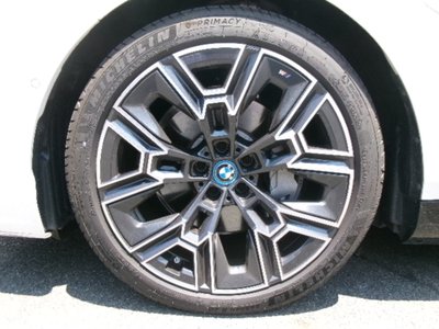2025 BMW I5 TOURING photo 12