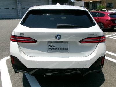 2025 BMW I5 TOURING photo 10