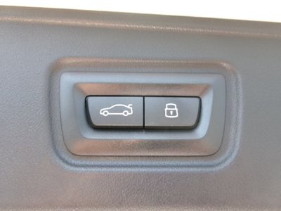 2025 BMW I5 TOURING photo 58