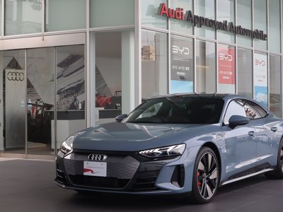 2024 AUDI E-TRON GT QUATTRO thumbnail 31