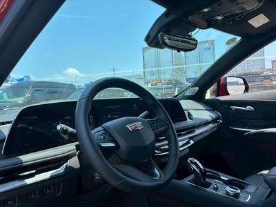 2025 Cadillac XT4 照片 23