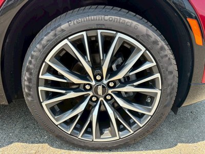 2025 Cadillac XT4 照片 9